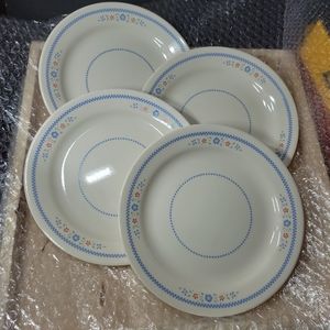 Corelle Needlepoint Salad Plates Blue Flowers Checked Trim Rimmed Appetizer